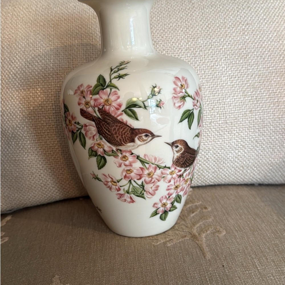 The Lincoln Vase